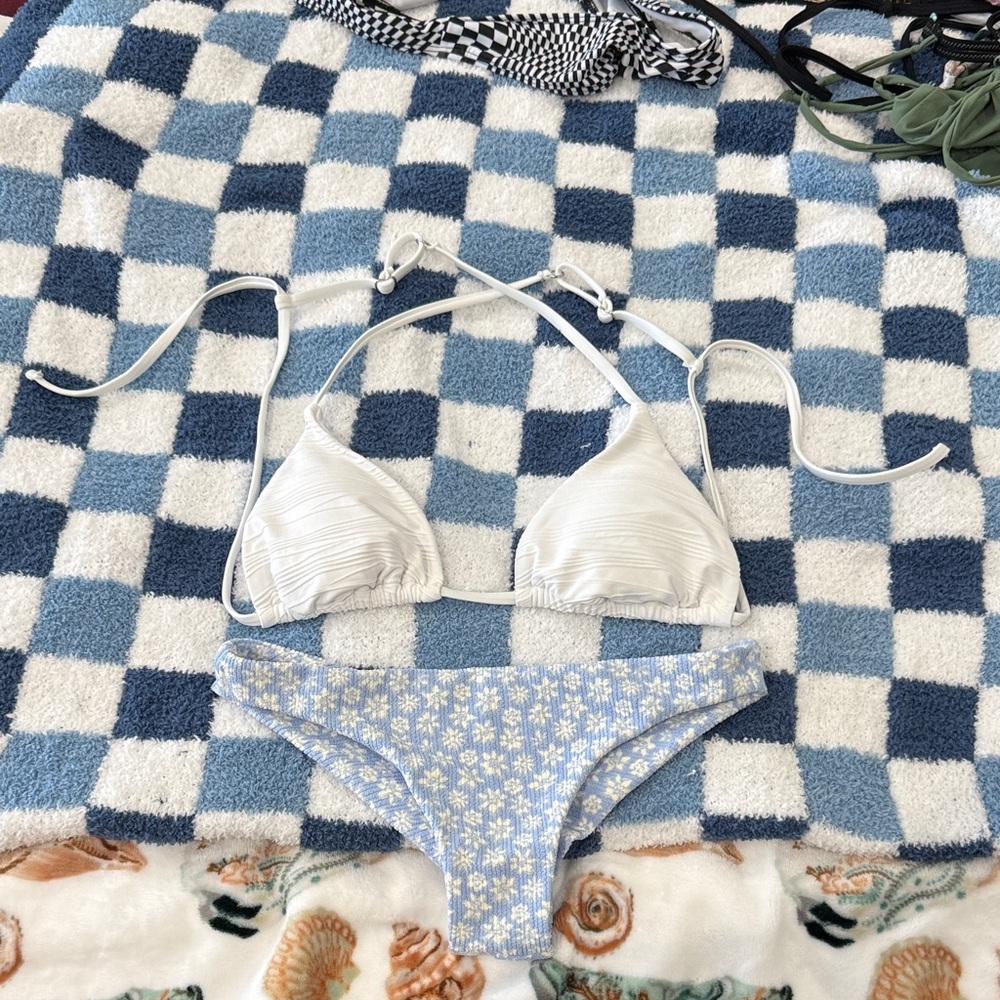 Billabong White and Light Blue Floral Bikini